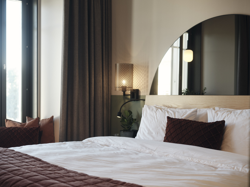 Ljusets skugga – konstutställning i Södertälje