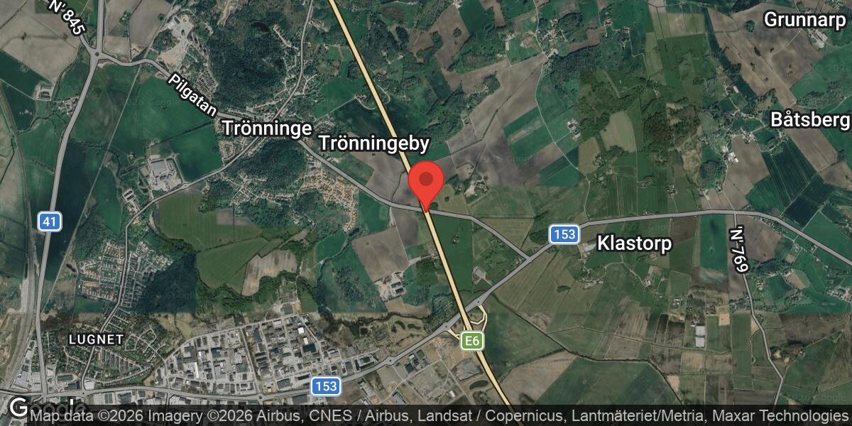 Kollision mellan lastbil och personbil vid Hansegård på E6