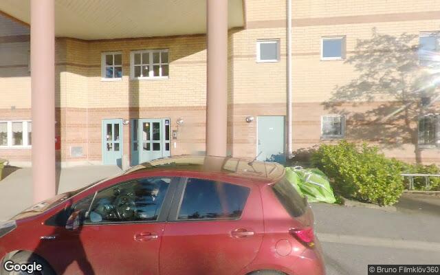 Lägenhet på Skarpbrunnavägen 17 i Botkyrka såld för 1 400 000 kronor