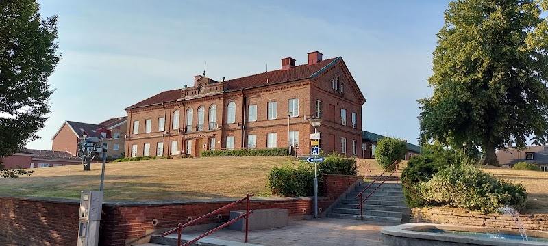 Antikrundan sänder från Hovdala slott i Hässleholm