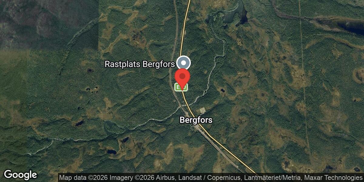 Brand i personbil på E10 mellan Rensjön och Torneträsk