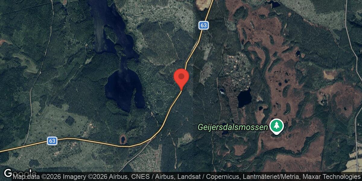 Singelolycka på väg 63 vid Brattforsheden påverkar trafiken kraftigt