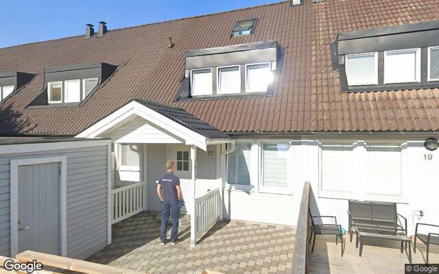 Radhus på Kvarnhagsvägen 17 i Botkyrka sålt för 3 395 000kr