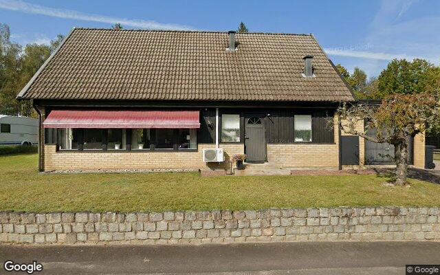 Villa på Hallonslingan 9 såld för 1 715 000kr