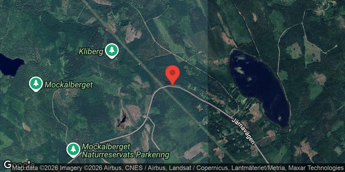 Fordonshaveri blockerar väg 570 mellan Dammskog och Molnbyggen