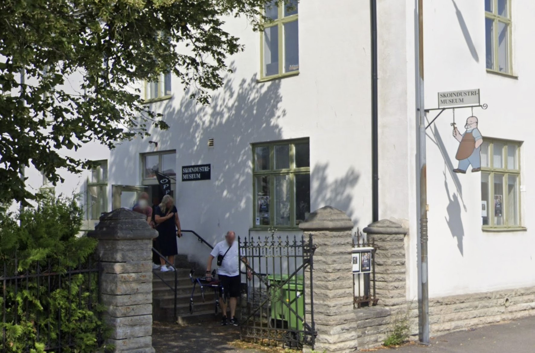 Svenska Skoindustrimuseet i Kumla bjuder in till öppet hus med ny basutställning