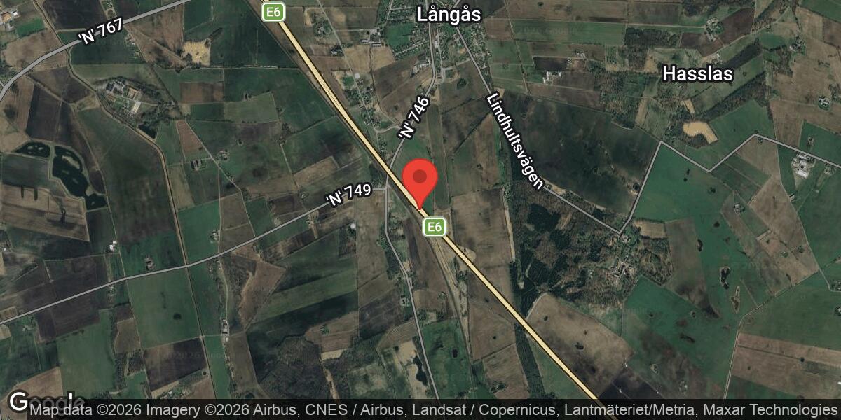 Personbil körde på älg på E6 – stor påverkan på trafiken