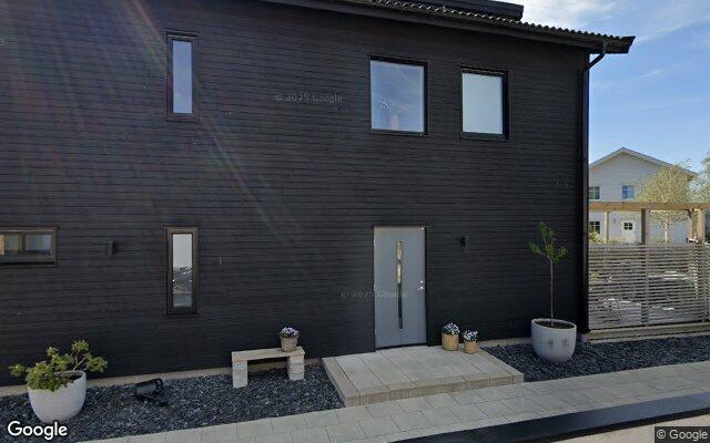 Villa på Lingonslingan 9 såld för 5 000 000kr