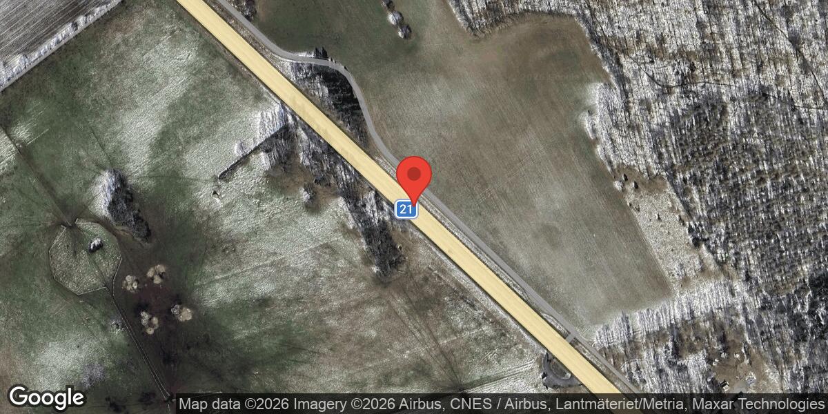 Metallföremål på vägbanan påverkar trafiken mellan Vinslöv och Ignaberga