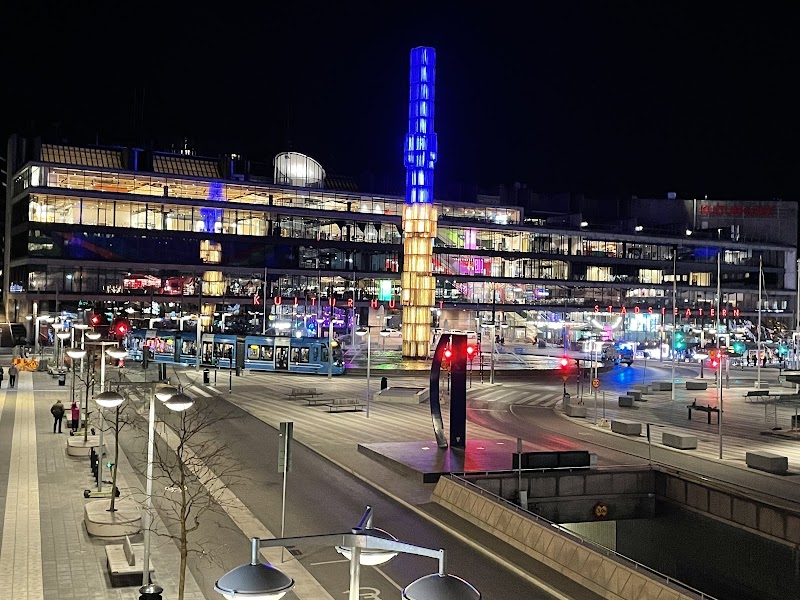 Internationella kvinnodagen: Livemusik med Four Oats