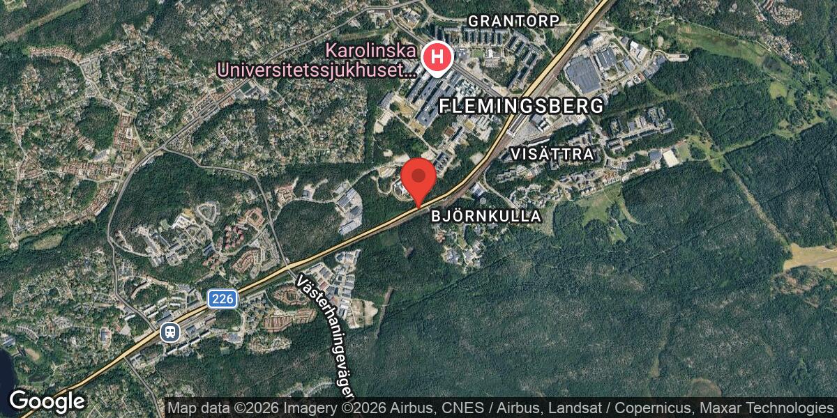 Fordonshaveri på väg 226 i Tullinge påverkar trafiken