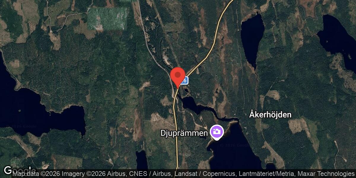 Lastbilsbärgning på väg 26 mellan Oforsen och Lönnhöjden