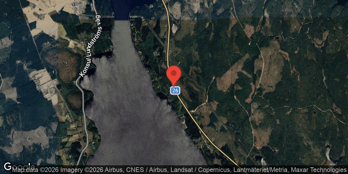 Nedfallet träd orsakade stor påverkan på Väg 26 mellan Edsberg och Pålhammarsäng