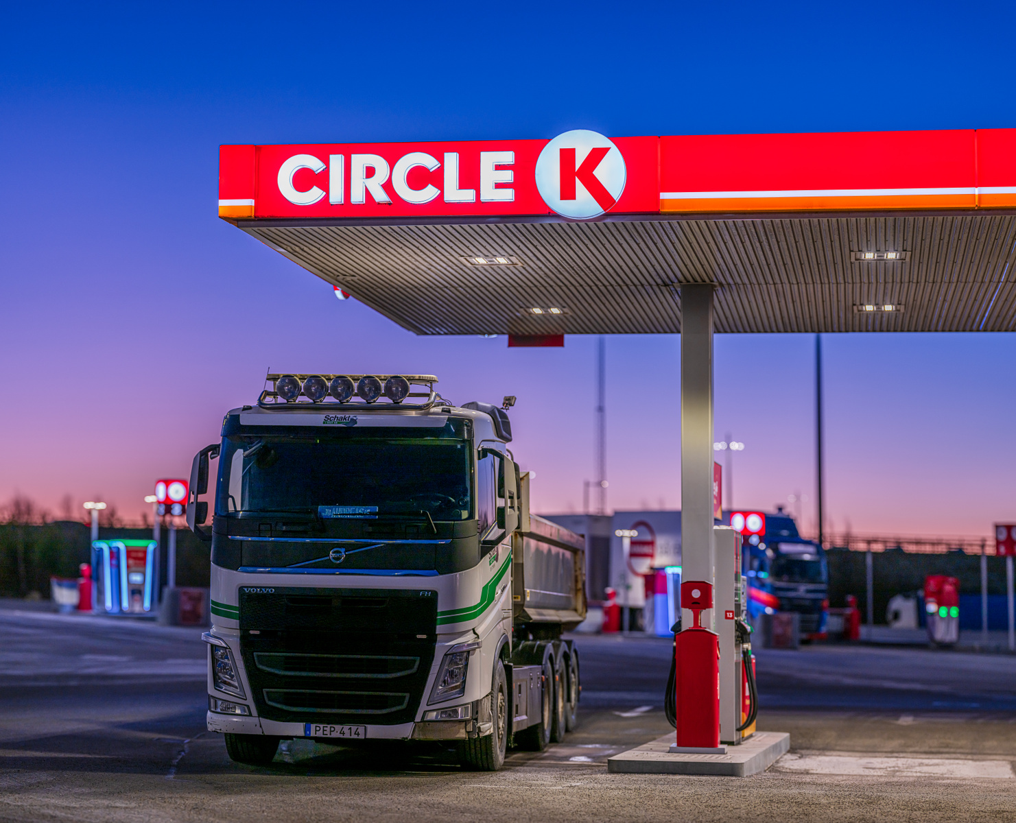 Energimyndigheten: Ansträngt läge på drivmedelsmarknaden – Sverige kan behöva spara bränsle