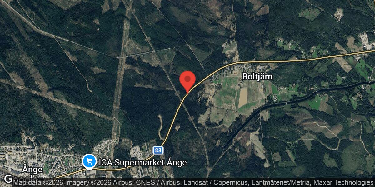 Avverkning av träd på väg 83 påverkar trafiken mellan Östavallssågen och Hallsta