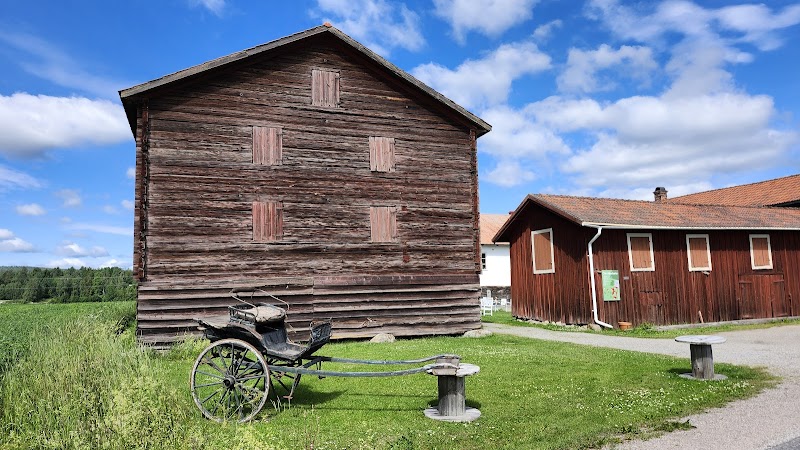 Gästgivars och Hälsinglands träbyggartradition — Bollnäs stolthet i världsarvet