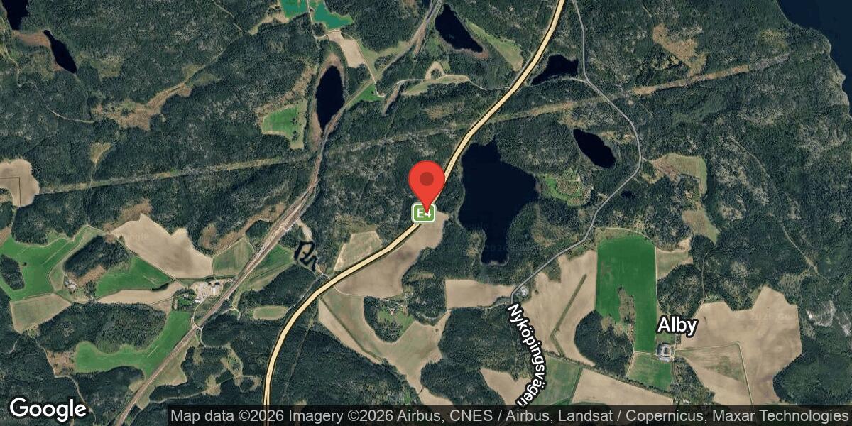 Föremål på vägen påverkar E4 mellan Järna och Södertälje syd