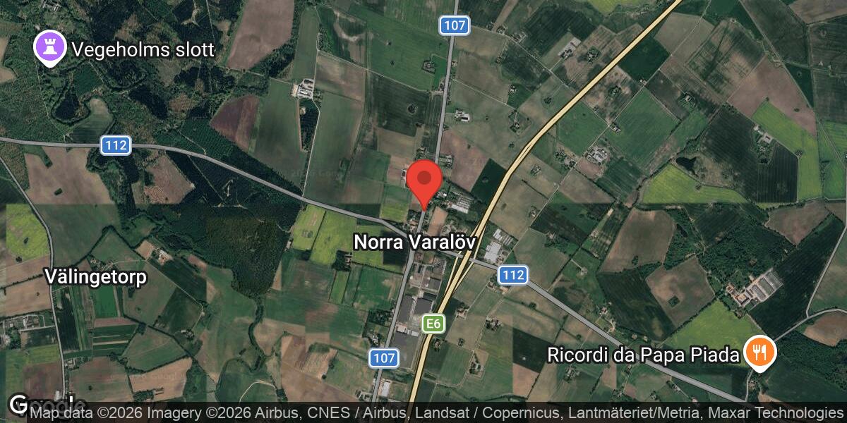 Trafikolycka med flera fordon på Väg 107 vid Erikslund