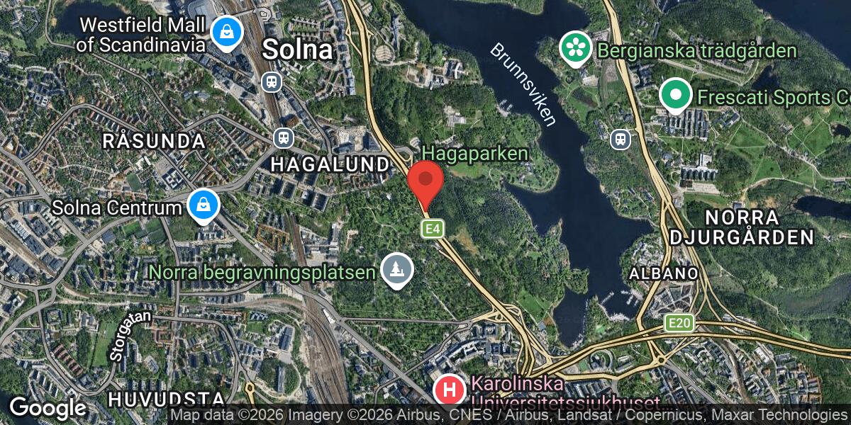 Fordonshaveri vid avfart på E4 vid Trafikplats Haga Norra i Solna