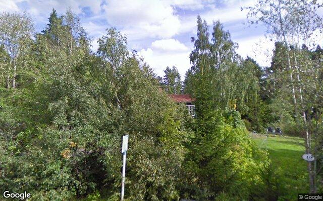 Villa på Lärkvägen 10 i Botkyrka såld för 2 500 000kr