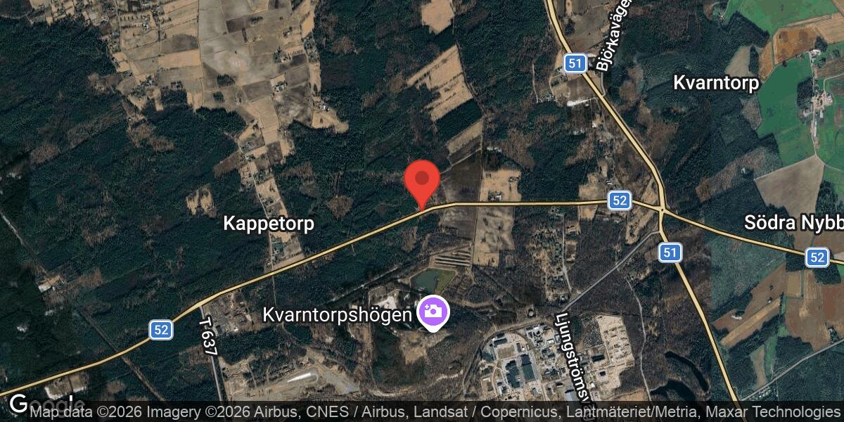 Föremål på vägen på Väg 52 mellan Fågelhaget och Kvarntorp