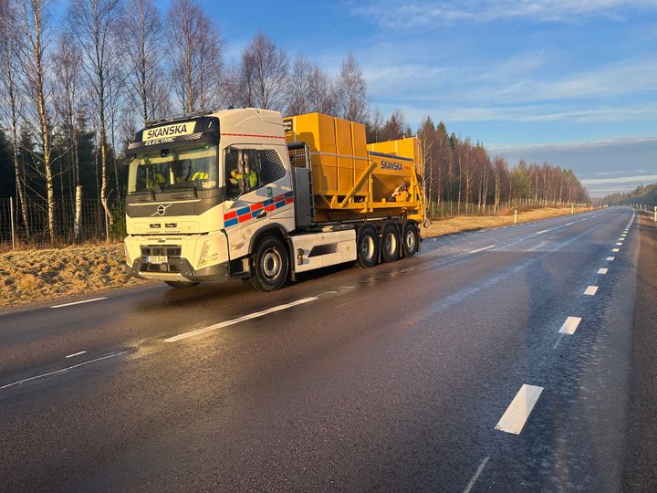 Ljungby testar eldriven saltspridare i vinterväghållningen