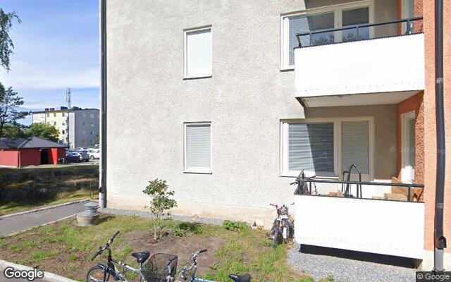 Lägenhet på Månstorpsvägen 22 i Botkyrka såld för 1 425 000kr