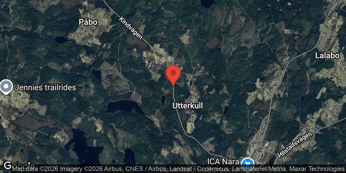 Singelolycka stänger väg 578 norr om Burseryd