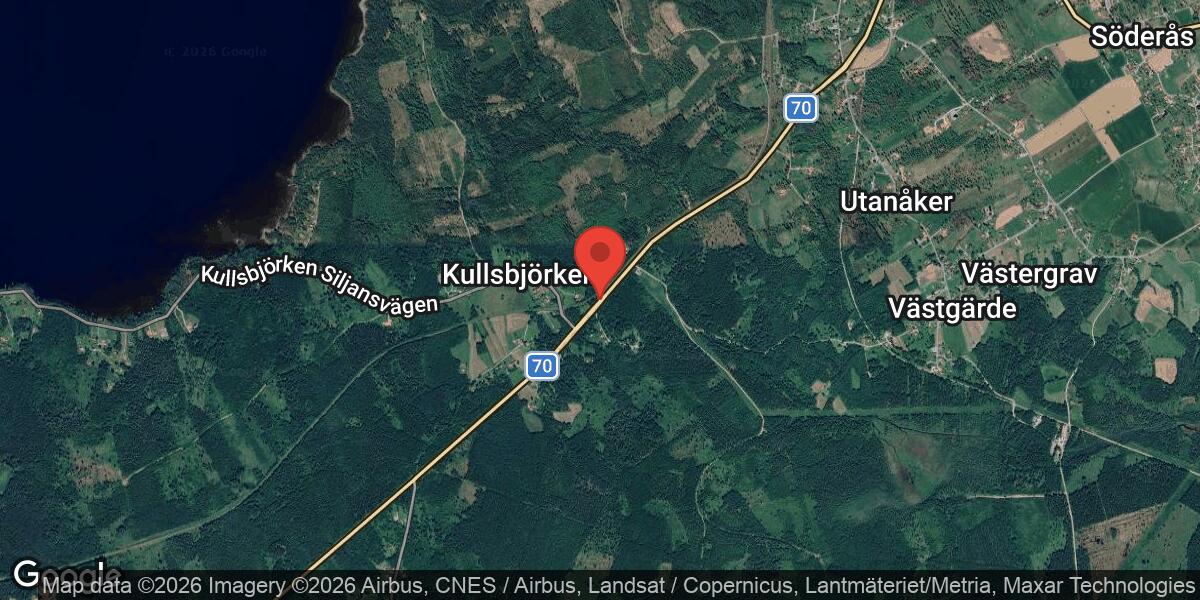 Två trafikskadade grävlingar på väg 70 vid Kullsbjörken