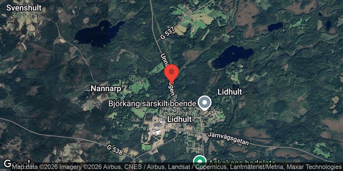 Olycka med flera fordon på väg 537 mellan Lidhult och Öxnalt