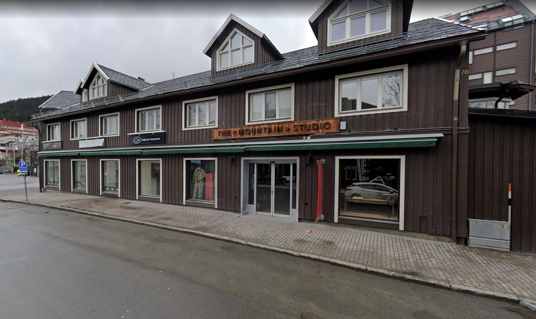 Utförsäljning hos The Mountain Studio