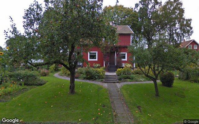 Villa på Ekvägen 1 i Köping såld för 1 950 000kr