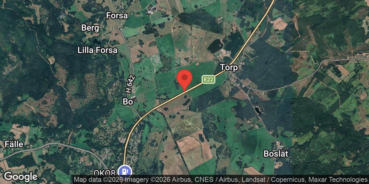 Större gren på E22 norr om Mönsterås – liten påverkan på trafiken