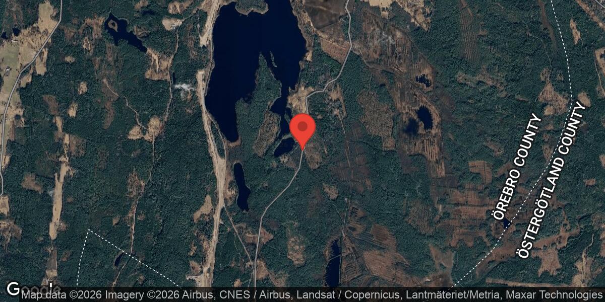 Nedfallet träd blockerade väg 604 mellan Jakobshyttan och S Björnfall