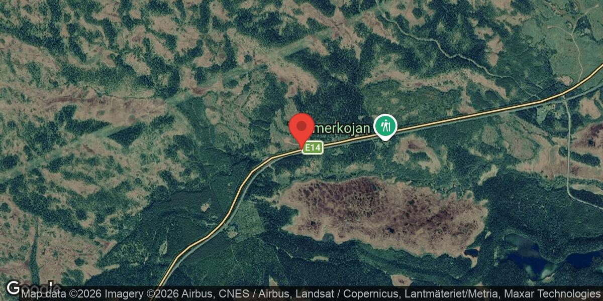 Trafikolycka med två personbilar vid Åsabyn på E14