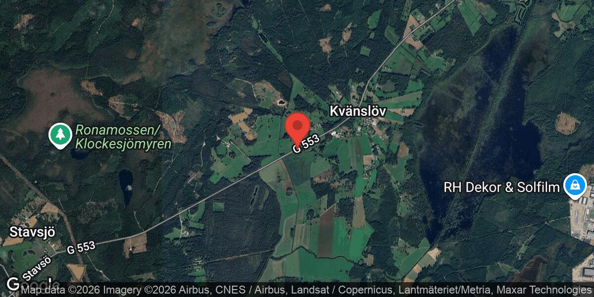 Nedfallet träd blockerade väg 553 mellan Stavsjö och Hovdinge