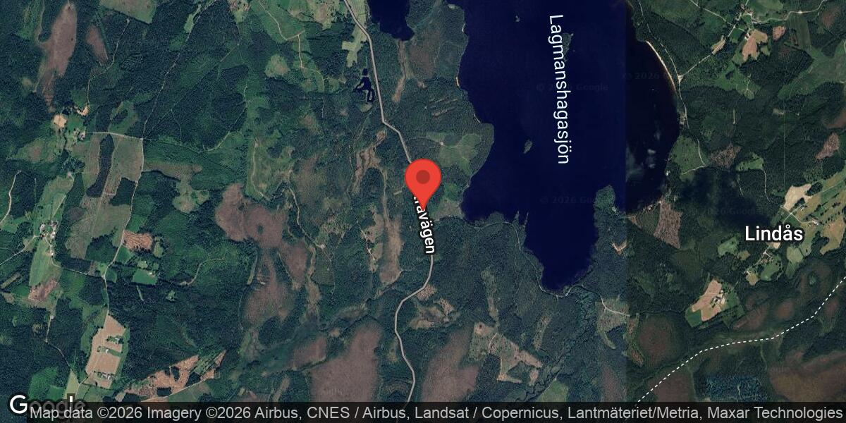 Nedfallet träd blockerade väg 1589 mellan Kättsjö och Ljungsarp kyrka