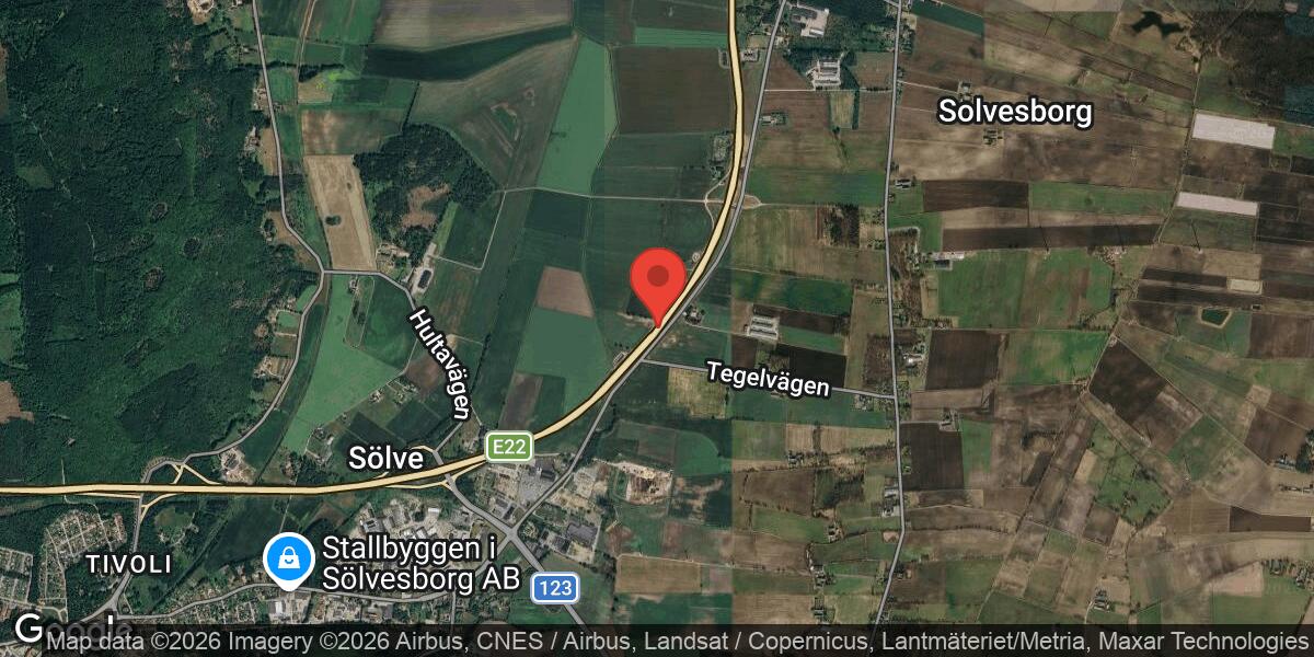 Trafikolycka med flera fordon stänger E22 mellan Pukavik och Listerlandet