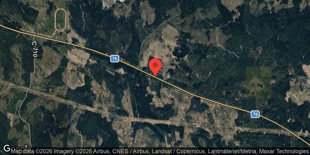 Nedfallet träd på väg 76 mellan Berkinge och Skärsättra orsakade stor påverkan