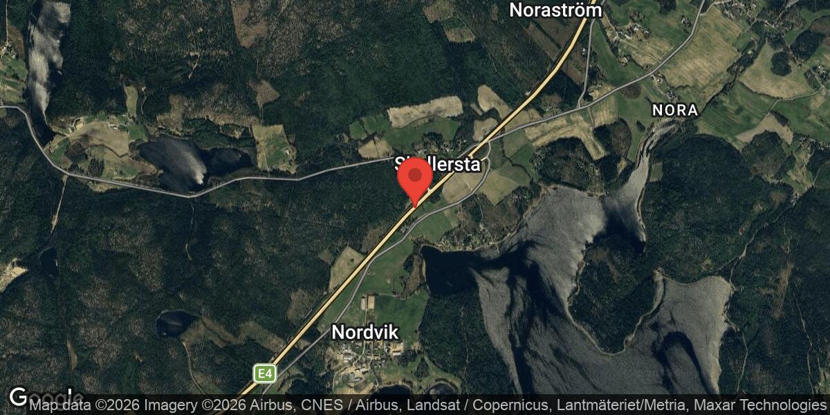 Skyltarbete på E4 mellan Högakustenbron och Trafikplats Gallsäter S den 7 april