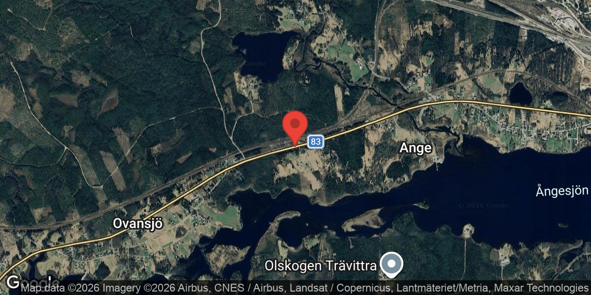 Lastbilshaveri orsakar begränsad framkomlighet på väg 83 vid Ovansjö