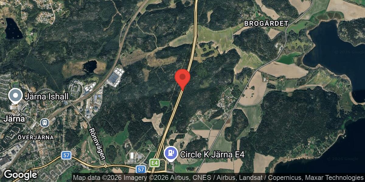 Brand i personbil påverkar trafiken på E4 mellan Järna och Södertälje syd