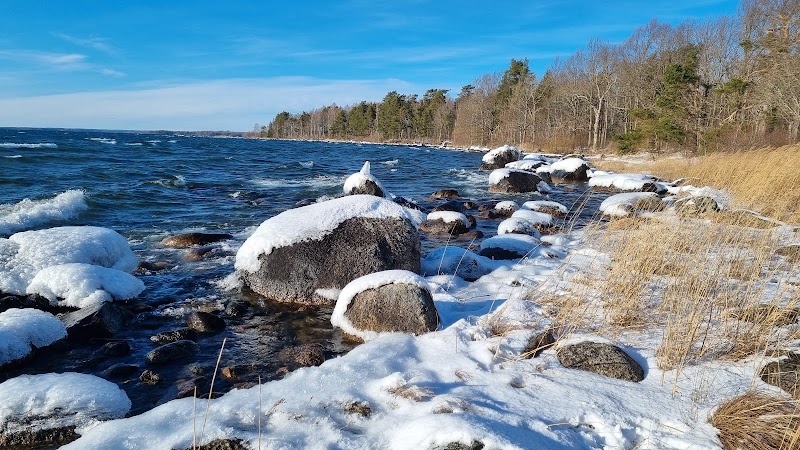 Explosion i lägenhet på Motala Väster – inga allvarliga skador rapporterade