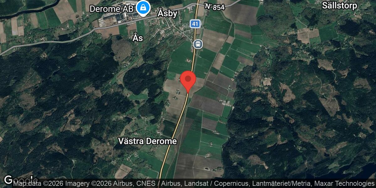 Lastbilshaveri på väg 41 mellan Ävjedal och Derome