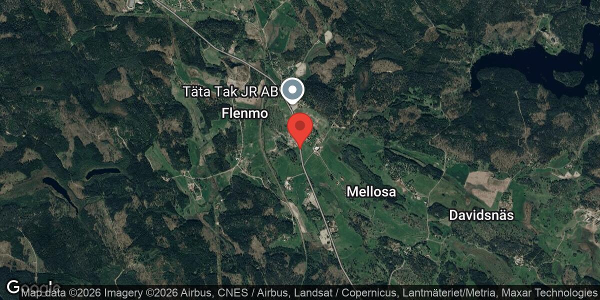 Beläggningsarbete på Väg 687 mellan Hälleforsnäs och Mellösa järnvägsstation