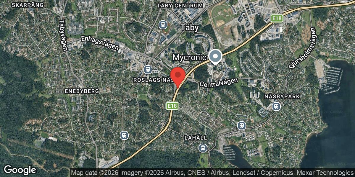 Olycka med tungt fordon på E18 vid Trafikplats Roslags Näsby