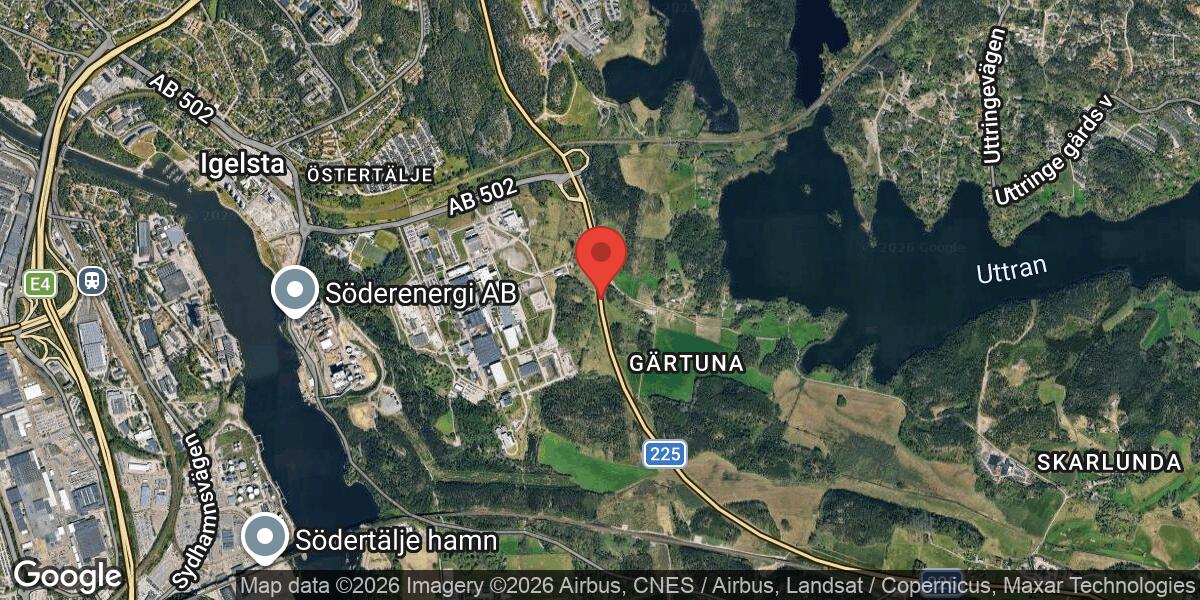 Vägarbete med skräpplockning på väg 225 mot Södertälje