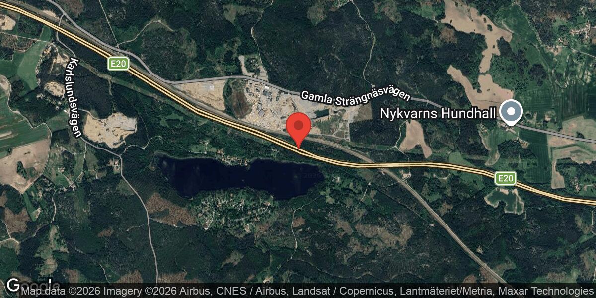 Vägstädning på E20 påverkar trafiken mot Strängnäs under lördagen