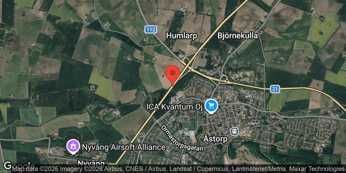 Stillastående lastbil på E4 vid trafikplats Åstorp påverkar trafiken mot Markaryd