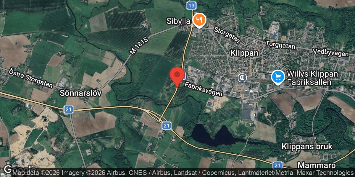 Olycka med flera fordon på Väg 13 i Klippan